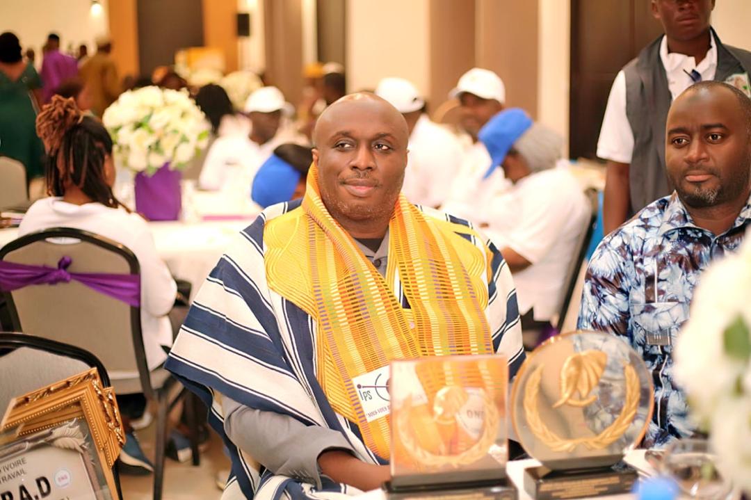 L’Homme d’affaires guinéen Mamady BERETE honoré en Côte d’Ivoire L’Homme d’affaires guinéen Mamady BERETE honoré en Côte d’Ivoire